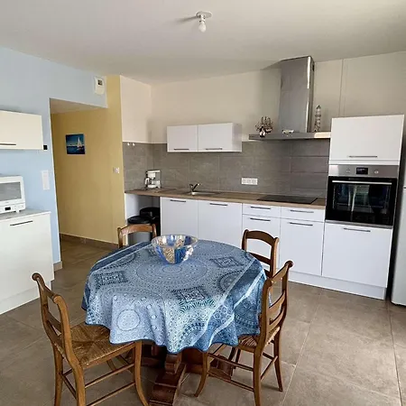 아파트 T3 Climatise, 6 Personnes, Proche Plage, Parking A - Fr-1-225-837